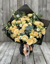 Букет цветов из:  Розы и Лизиантусы #REPLACE_PRED# Богослово