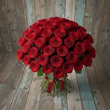 Букет 55 Красных роз Фридом #REPLACE_PRED# Богослово