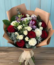 Букет цветов из:  Розы и Альстромерии #REPLACE_PRED# Богослово