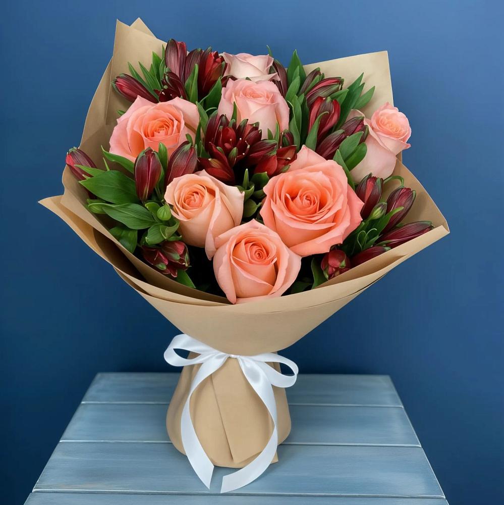 Букет цветов из: Розы и Альстромерии в Богослово