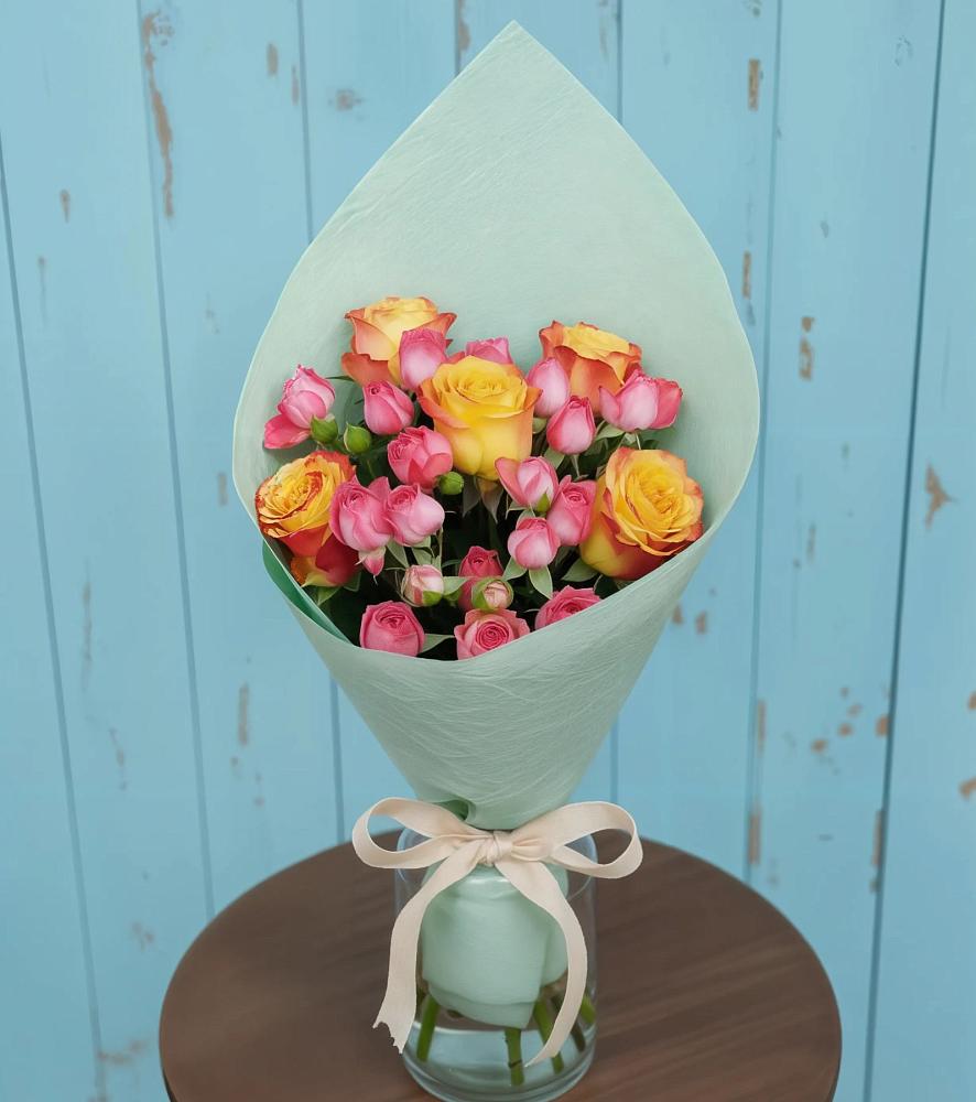 Букет цветов из: Розы в Богослово