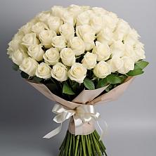 Букет 101 беля роза Белоснежка в Богослово