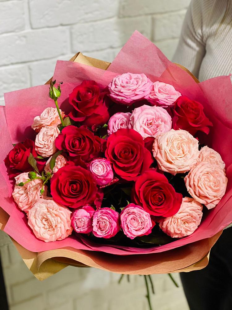 Букет цветов из: Розы в Богослово