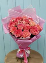 Букет 15 Розовых роз Равель в Богослово