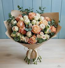 Букет цветов из:  Альстромерии и Розы в Богослово